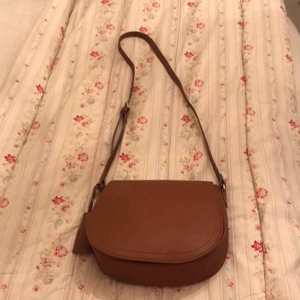 LIKE NEW messenger cross body